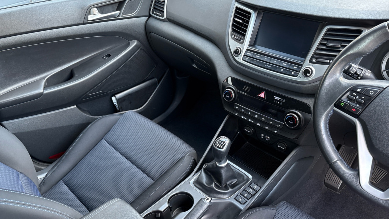 Hyundai Tucson 1.7 CRDi Blue Drive SE Nav 5dr 2WD Diesel Estate